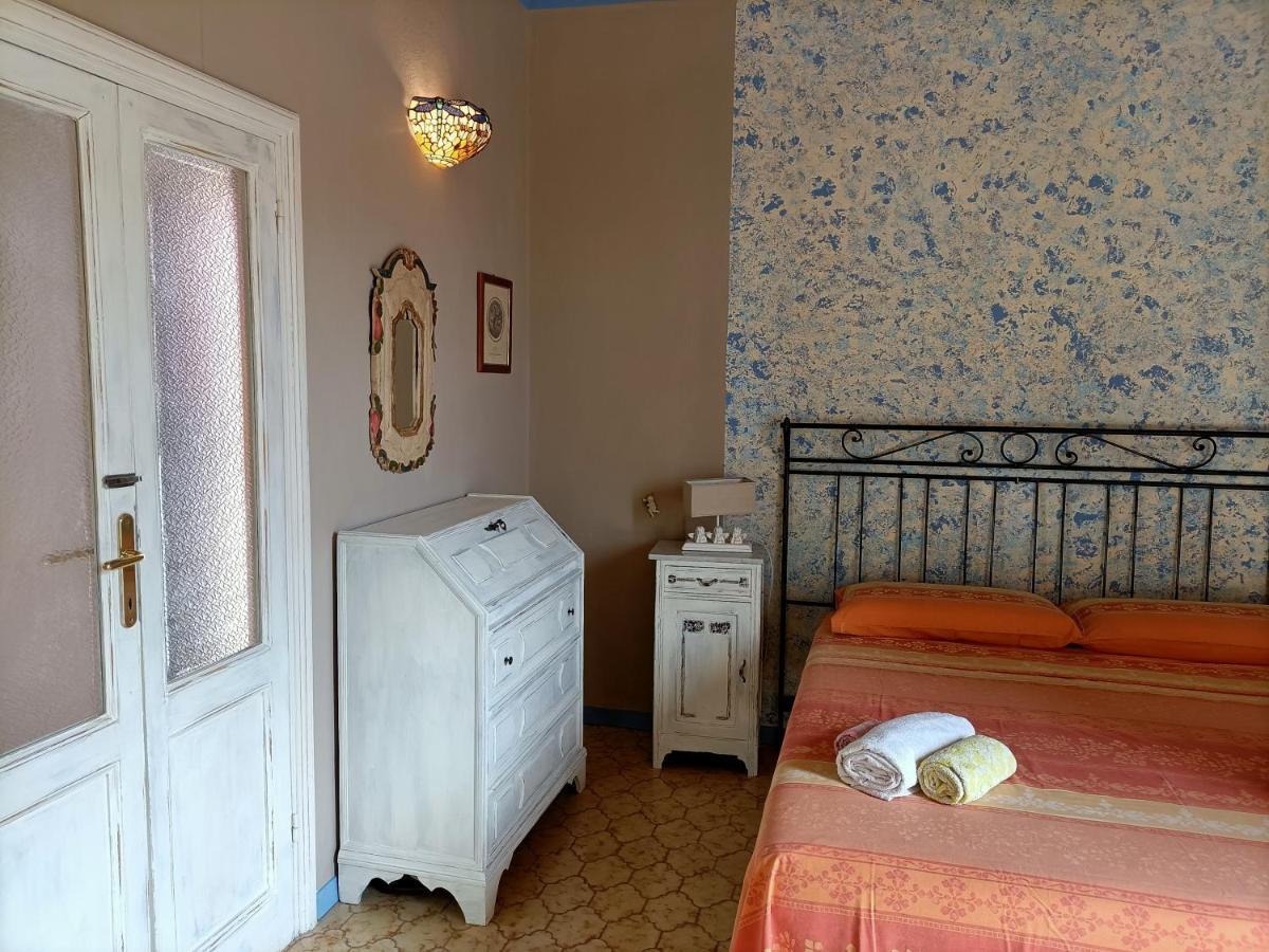 La Terrazza Nel Cuore Di Capoliveri Екстериор снимка