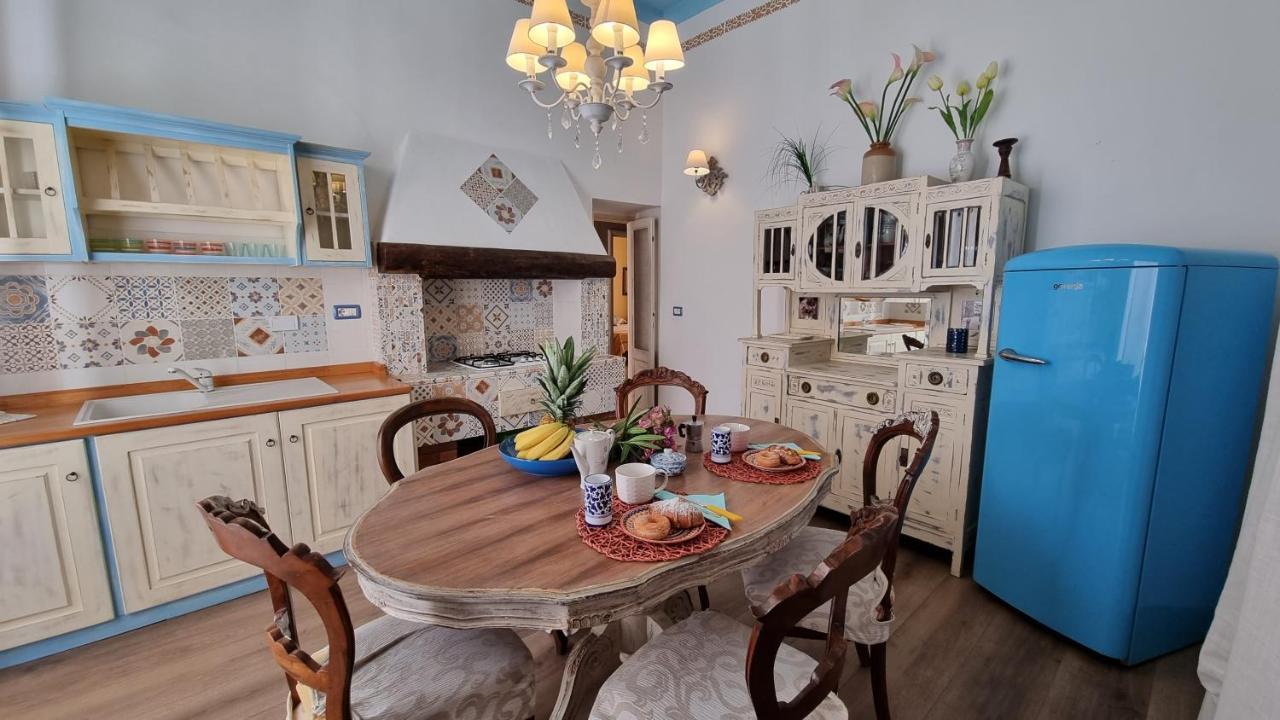 La Terrazza Nel Cuore Di Capoliveri Екстериор снимка
