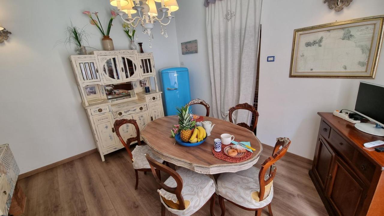 La Terrazza Nel Cuore Di Capoliveri Екстериор снимка