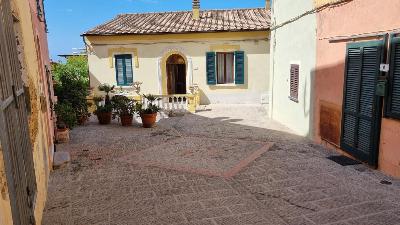 La Terrazza Nel Cuore Di Capoliveri Екстериор снимка